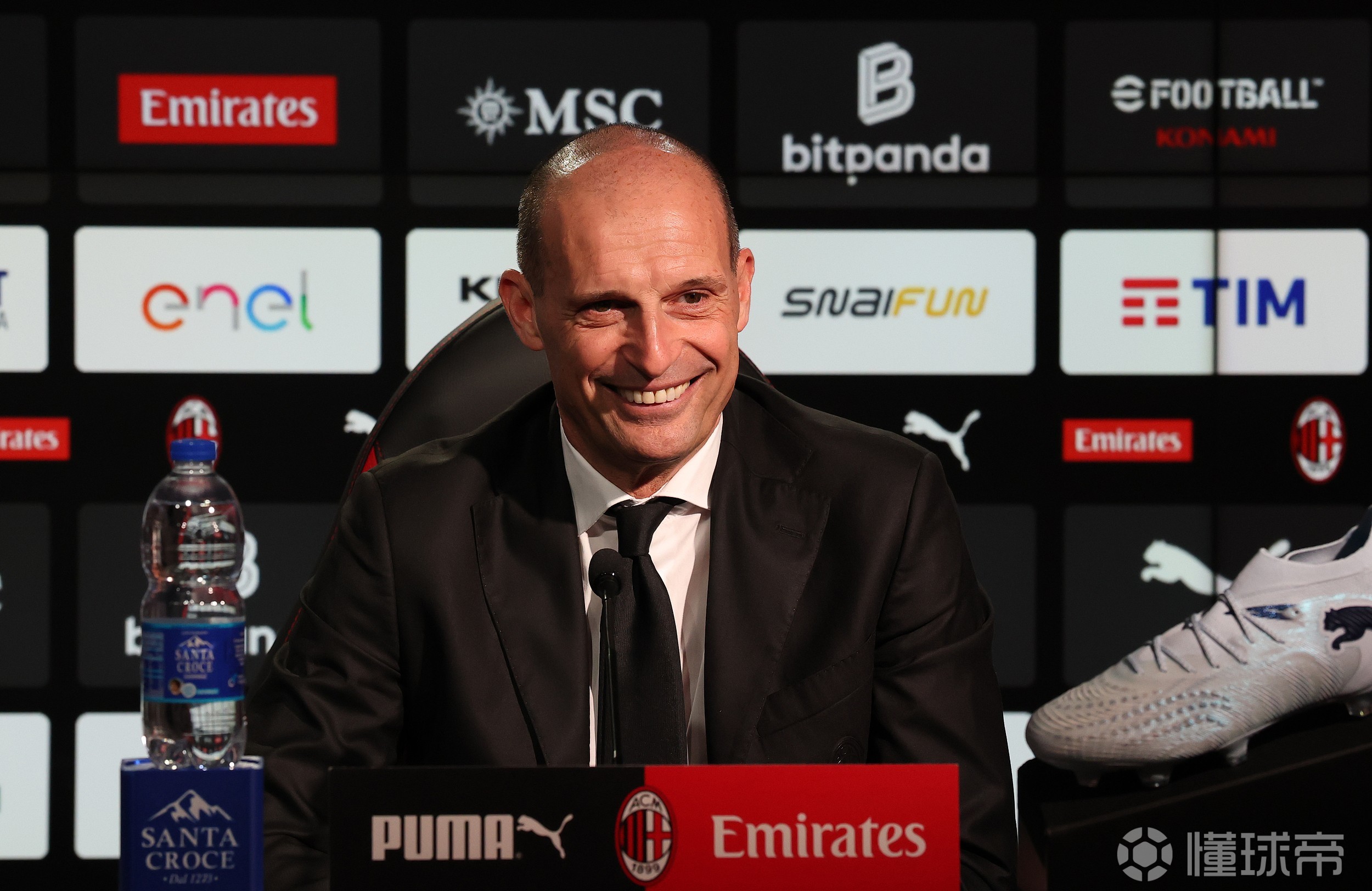 阿莱格里:我是否会离开?我和俱乐部完全一致,而且非常默契